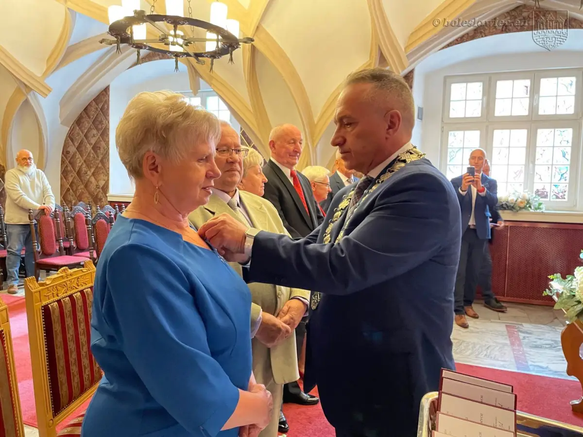 Uroczystość w Pałacu Ślubów w Bolesławcu