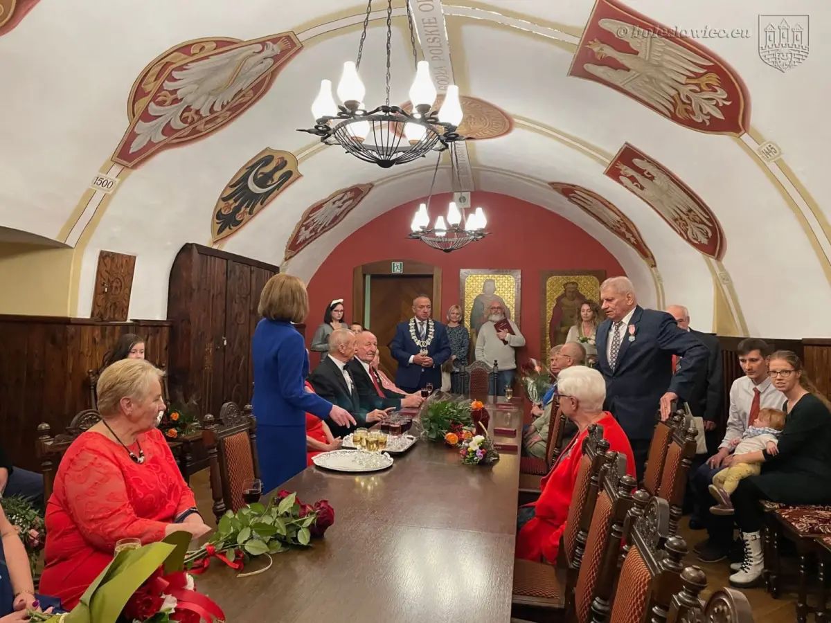Uroczystość w Pałacu Ślubów w Bolesławcu