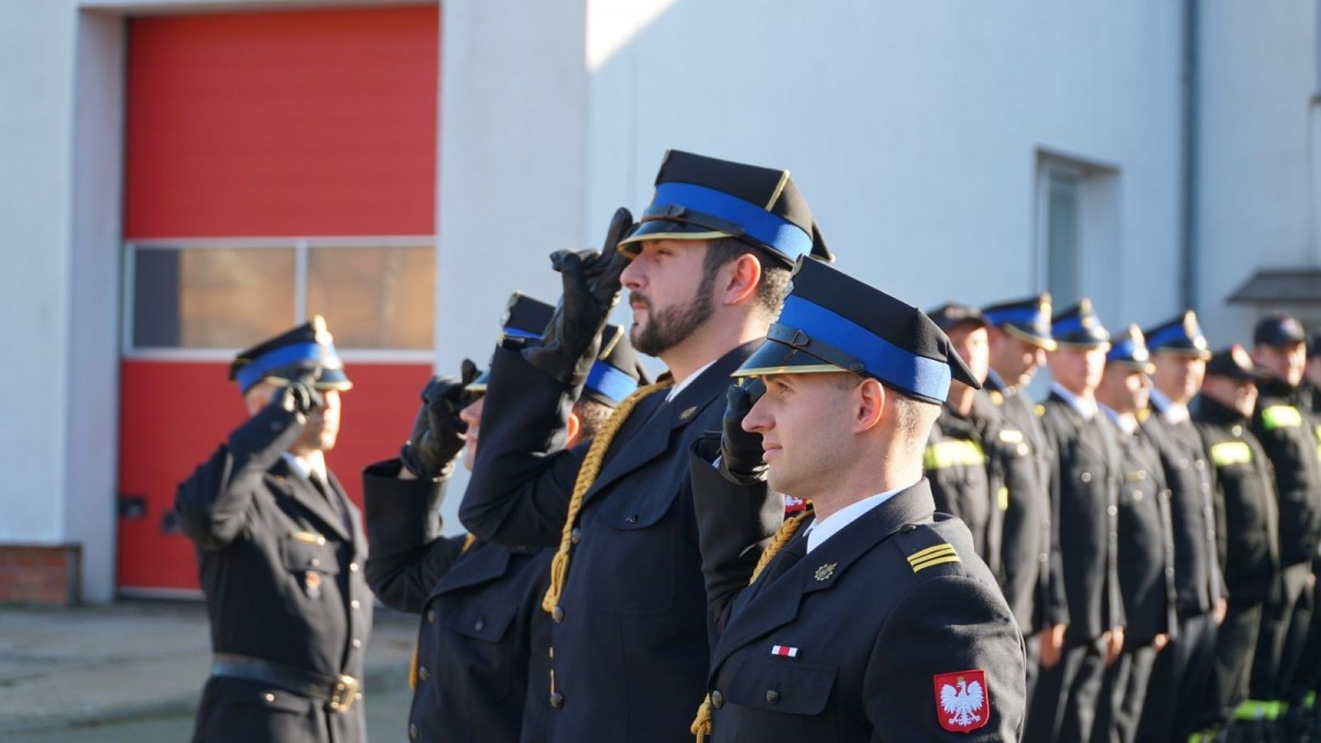 Uroczysty apel i nowy sprzęt dla strażaków z Bolesławca i Trzebienia