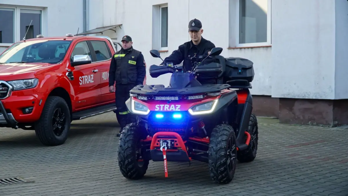 Uroczysty apel i nowy sprzęt dla strażaków z Bolesławca i Trzebienia