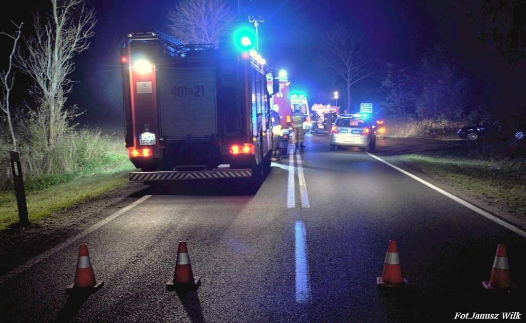 Opel wypadł z drogi