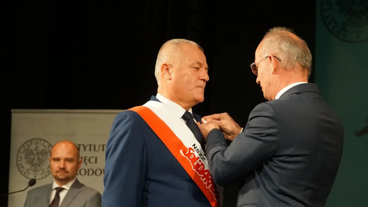 Działacze opozycji antykomunistycznej otrzymali Krzyże Wolności i Solidarności
