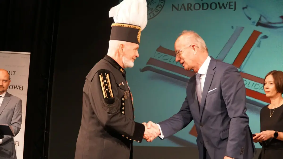 Działacze opozycji antykomunistycznej otrzymali Krzyże Wolności i Solidarności