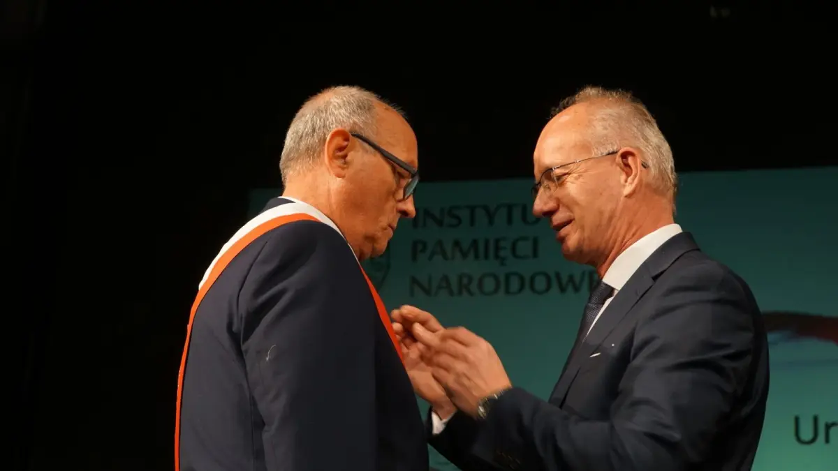Działacze opozycji antykomunistycznej otrzymali Krzyże Wolności i Solidarności
