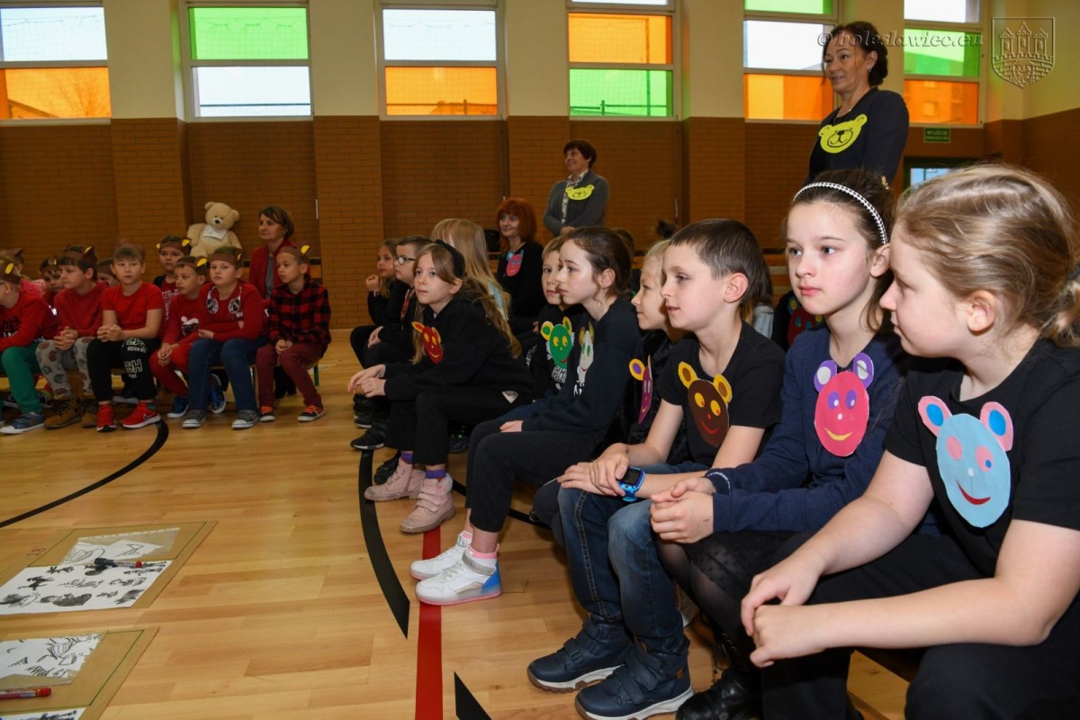 Dzień Pluszowego Misia w Szkole Podstawowej nr 2 w Bolesławcu