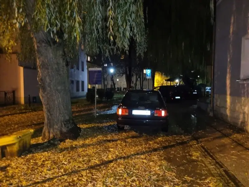 W jakich miejscach lepiej nie parkować. Grozi za to kara grzywny do 1000 zł