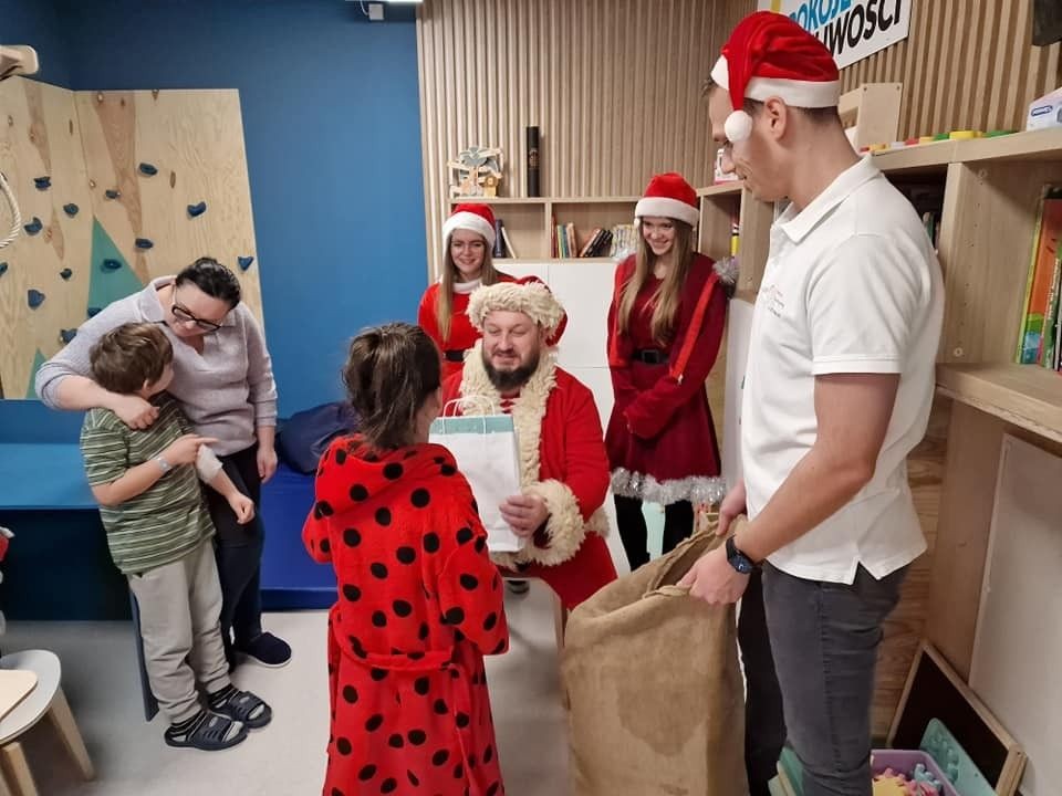 Mikołajki w Szpitalu św. Łukasza w Bolesławcu