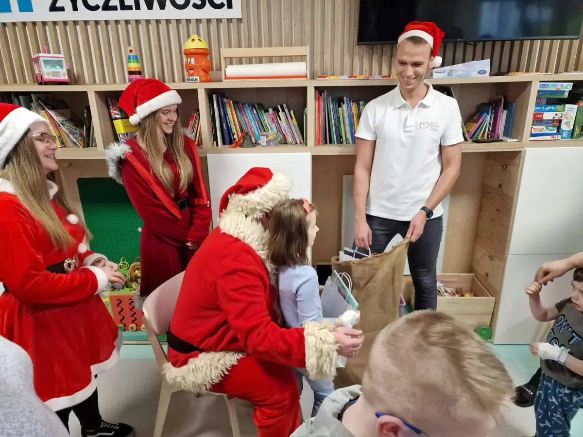 Mikołajki w Szpitalu św. Łukasza w Bolesławcu