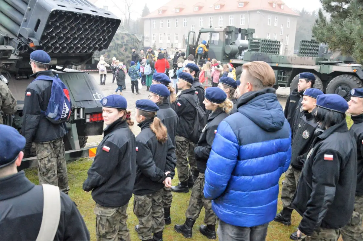 Open day at the barracks of artillerymen from Bolesławiec