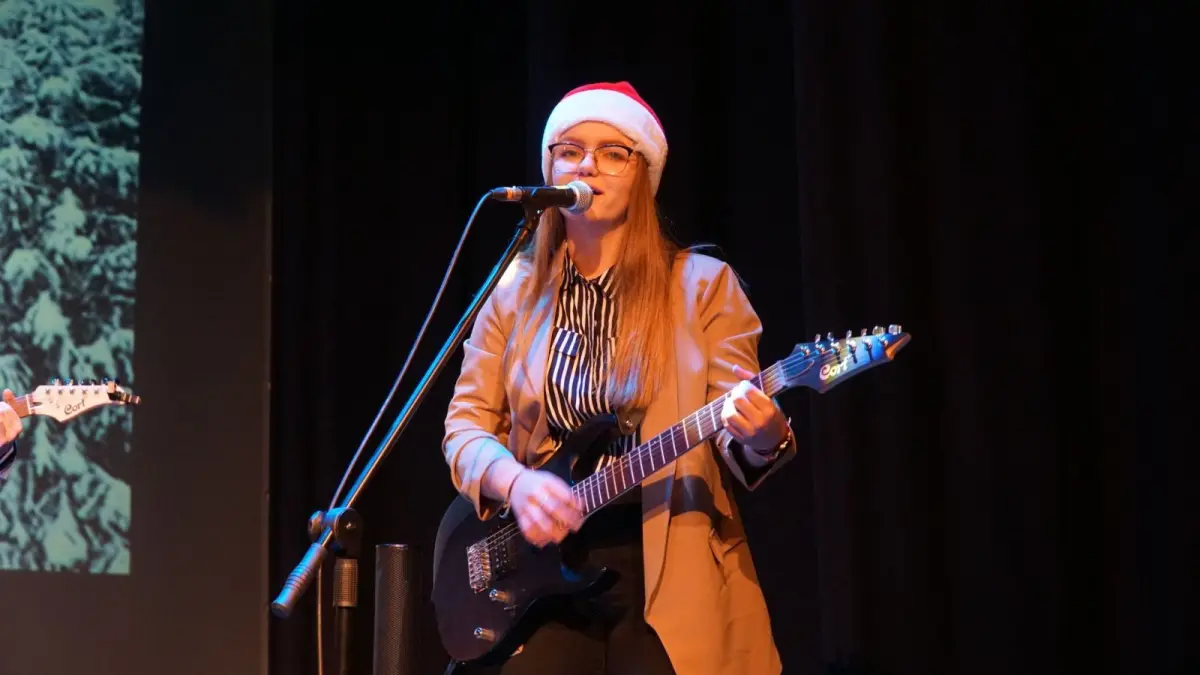 I Powiatowy Przegląd Piosenek Świątecznych w języku angielskim „Christmas Time”