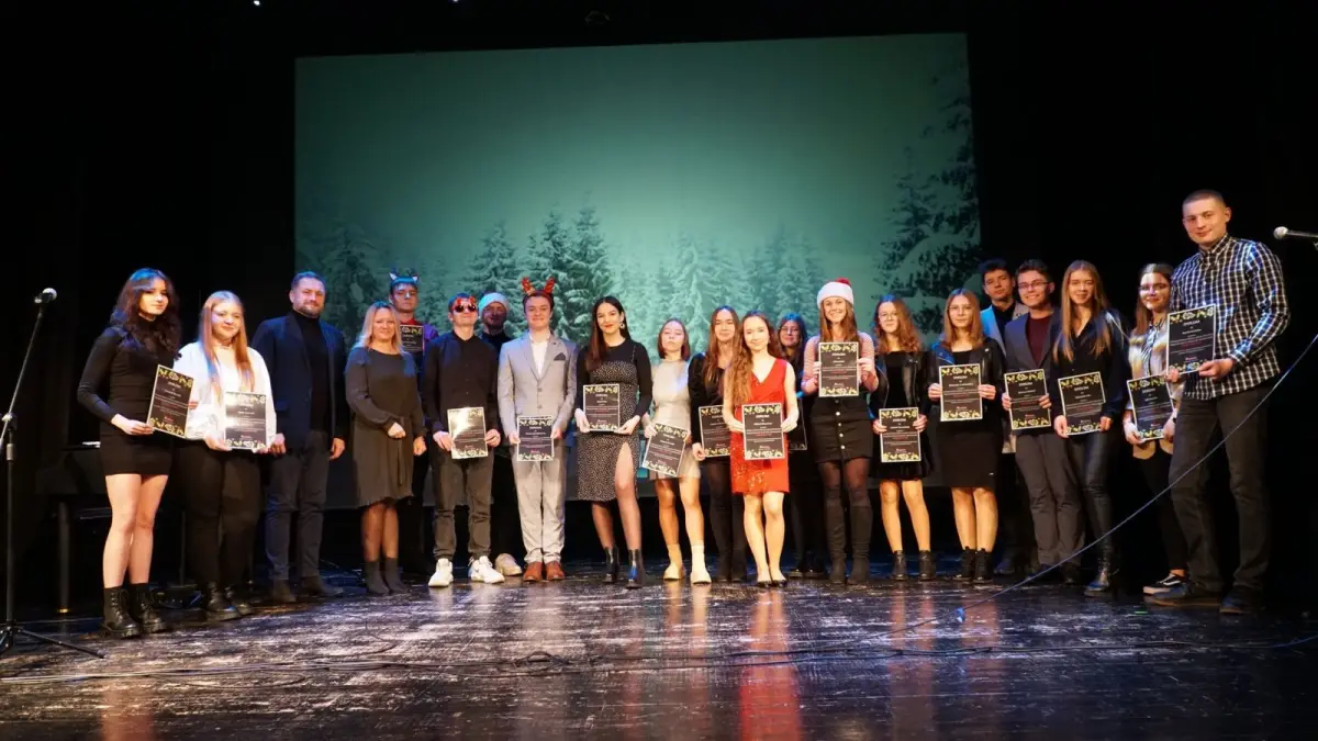 I Powiatowy Przegląd Piosenek Świątecznych w języku angielskim „Christmas Time”