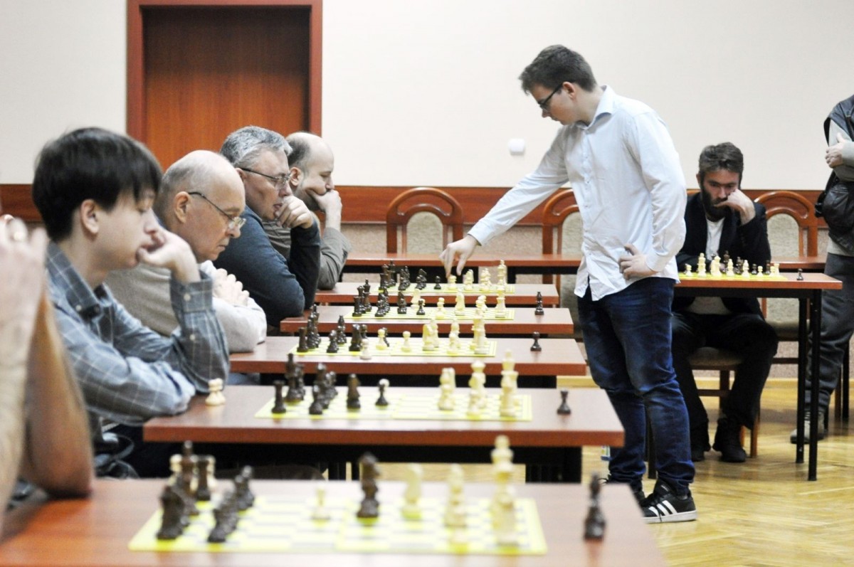 Symultana z mistrzem FIDE Michałem Fiedorkiem w Kruszynie