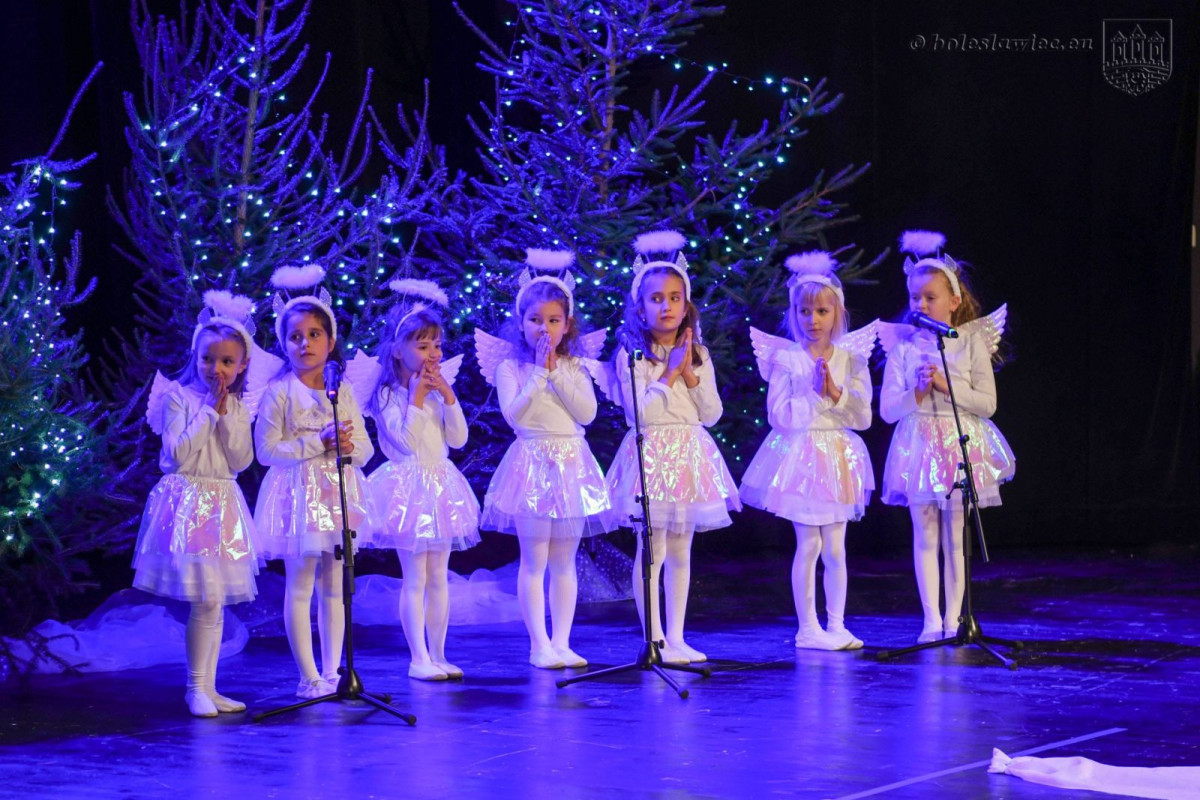 Jasełka w wykonaniu przedszkolaków z „siódemki”