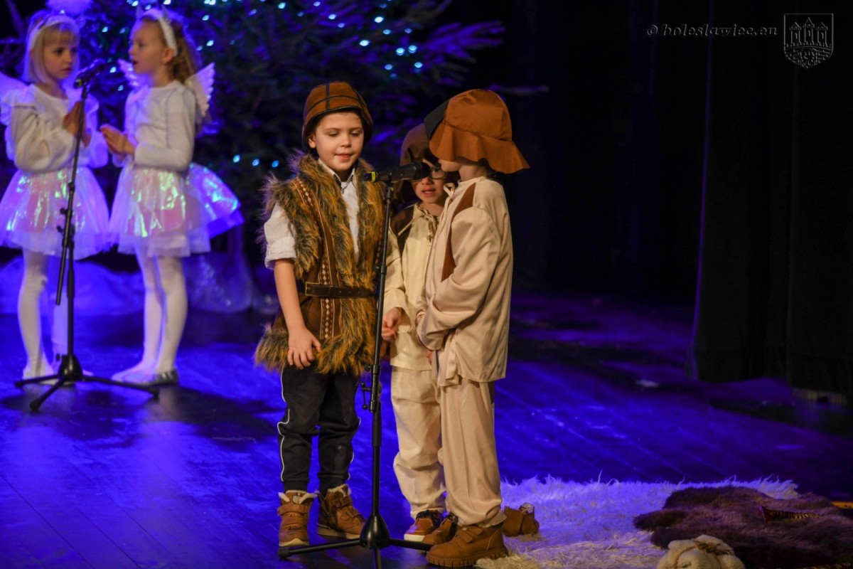 Jasełka w wykonaniu przedszkolaków z „siódemki”
