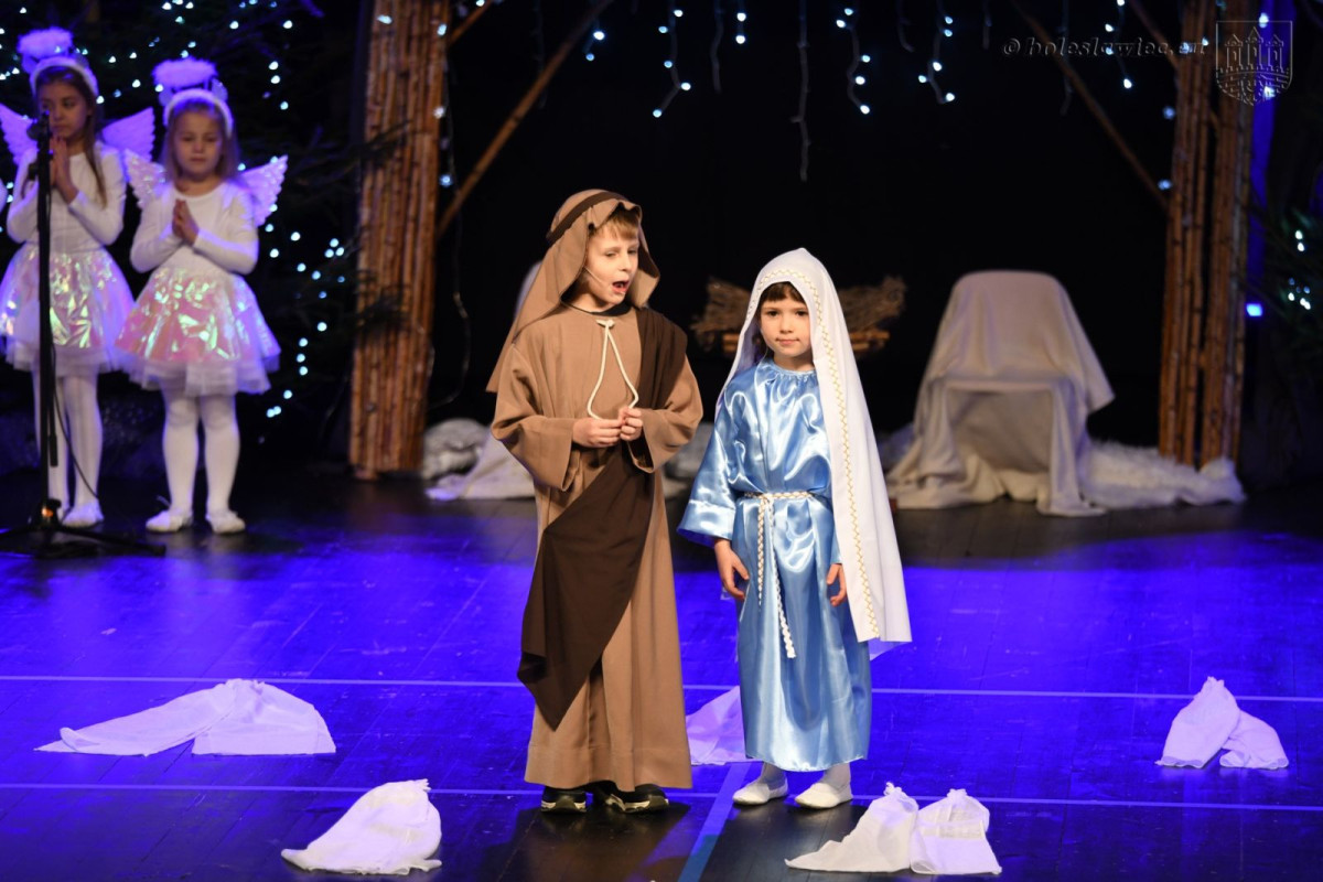 Jasełka w wykonaniu przedszkolaków z „siódemki”
