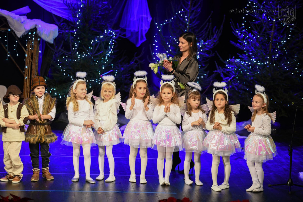 Jasełka w wykonaniu przedszkolaków z „siódemki”