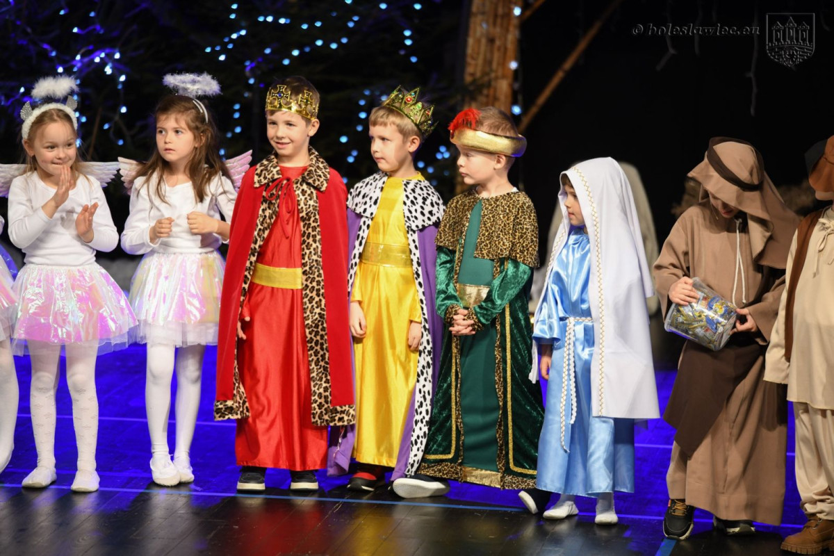 Jasełka w wykonaniu przedszkolaków z „siódemki”