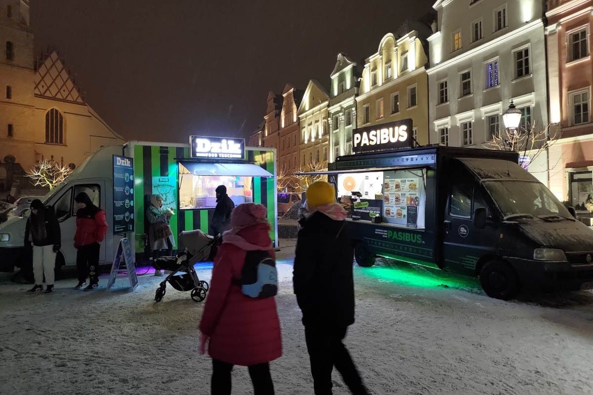 Gwiazdka życzliwości na bolesławieckim Rynku