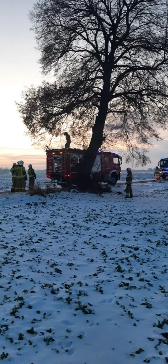 Fire service operation between Żeliszów and Raciborowice