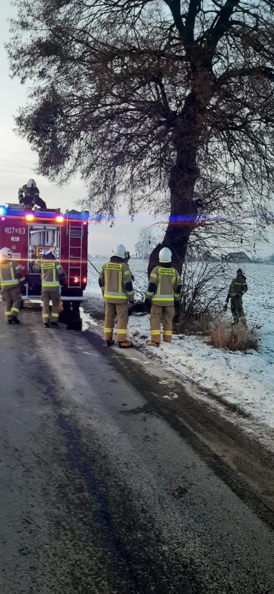 Fire service operation between Żeliszów and Raciborowice