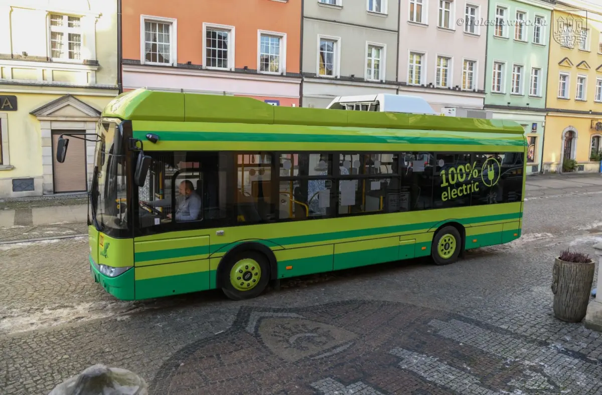 Przekazanie trzeciego autobusu elektrycznego spółce MZK Bolesławiec