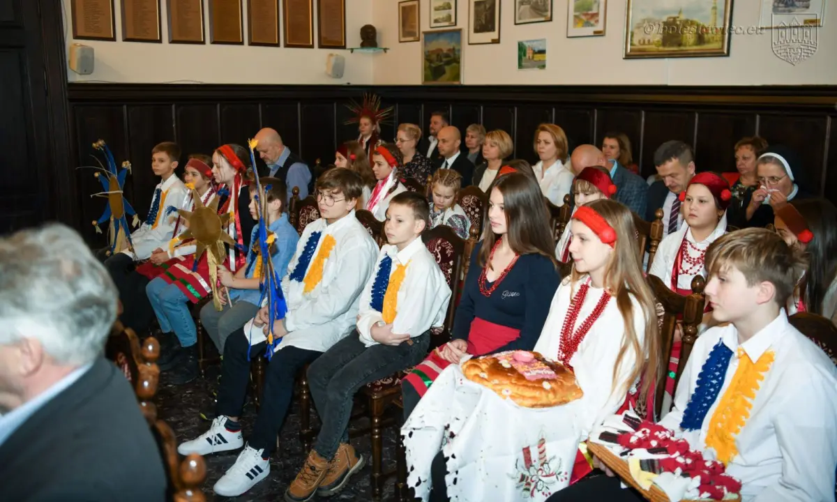 Ukrainian youth at the Bolesławiec City Council session
