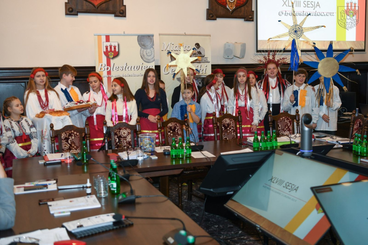 Ukraińska młodzież na sesji Rady Miasta w Bolesławcu