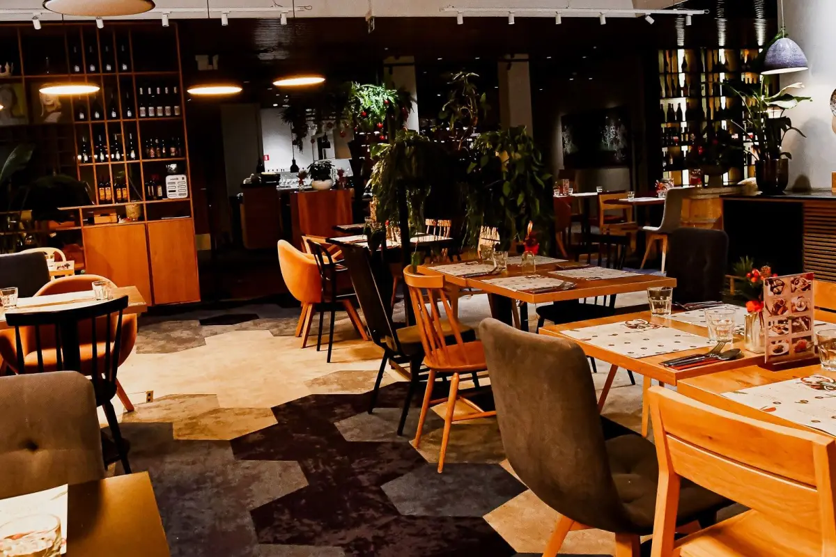 Nowy wystrój restauracji Winestone