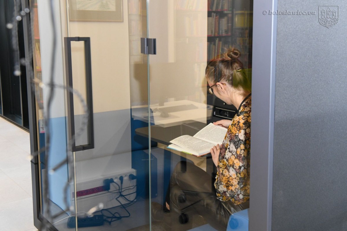 Kabina akustyczna w Centrum Wiedzy w Bolesławcu