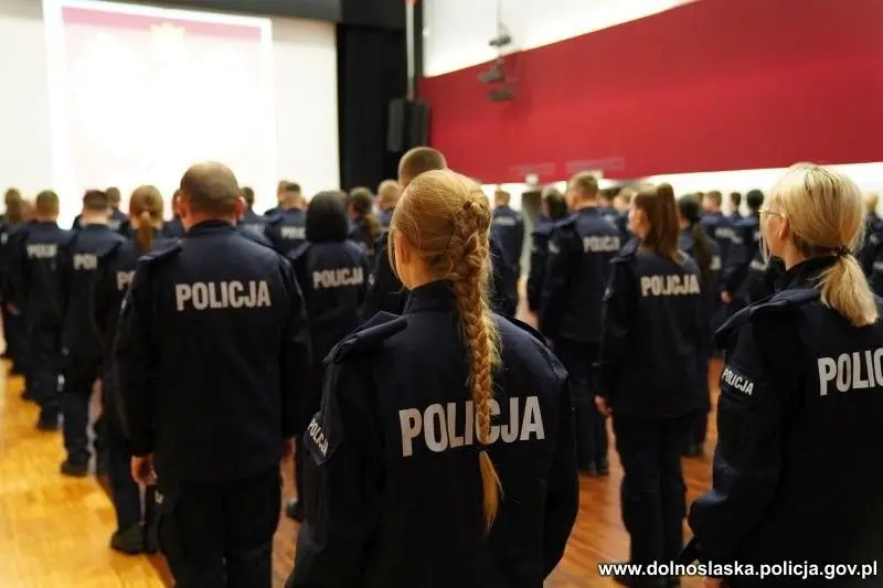 Nowi policjanci w dolnośląskiej policji