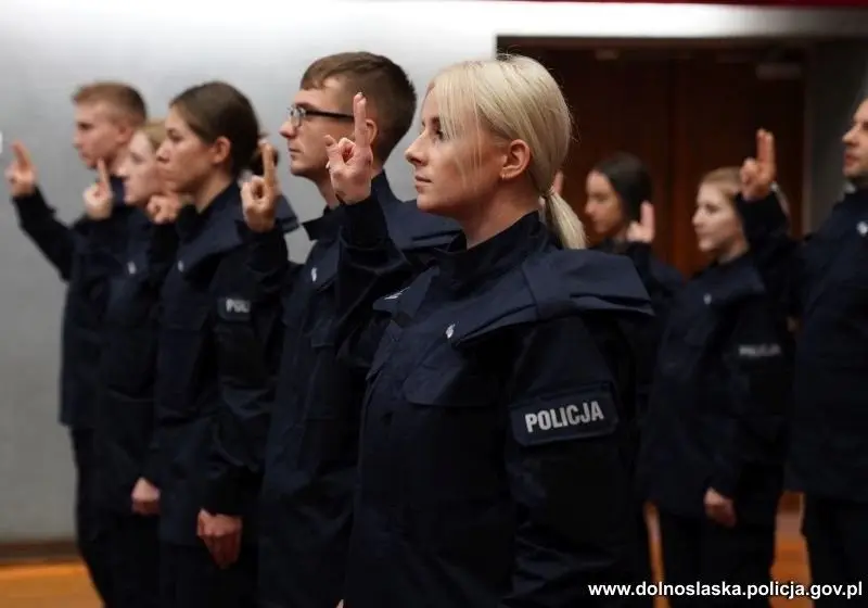 Nowi policjanci w dolnośląskiej policji