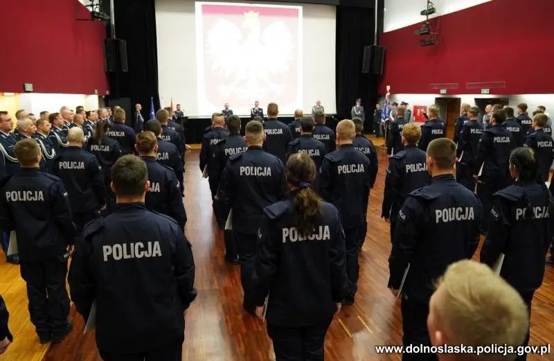 Nowi policjanci w dolnośląskiej policji