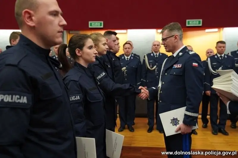 Nowi policjanci w dolnośląskiej policji