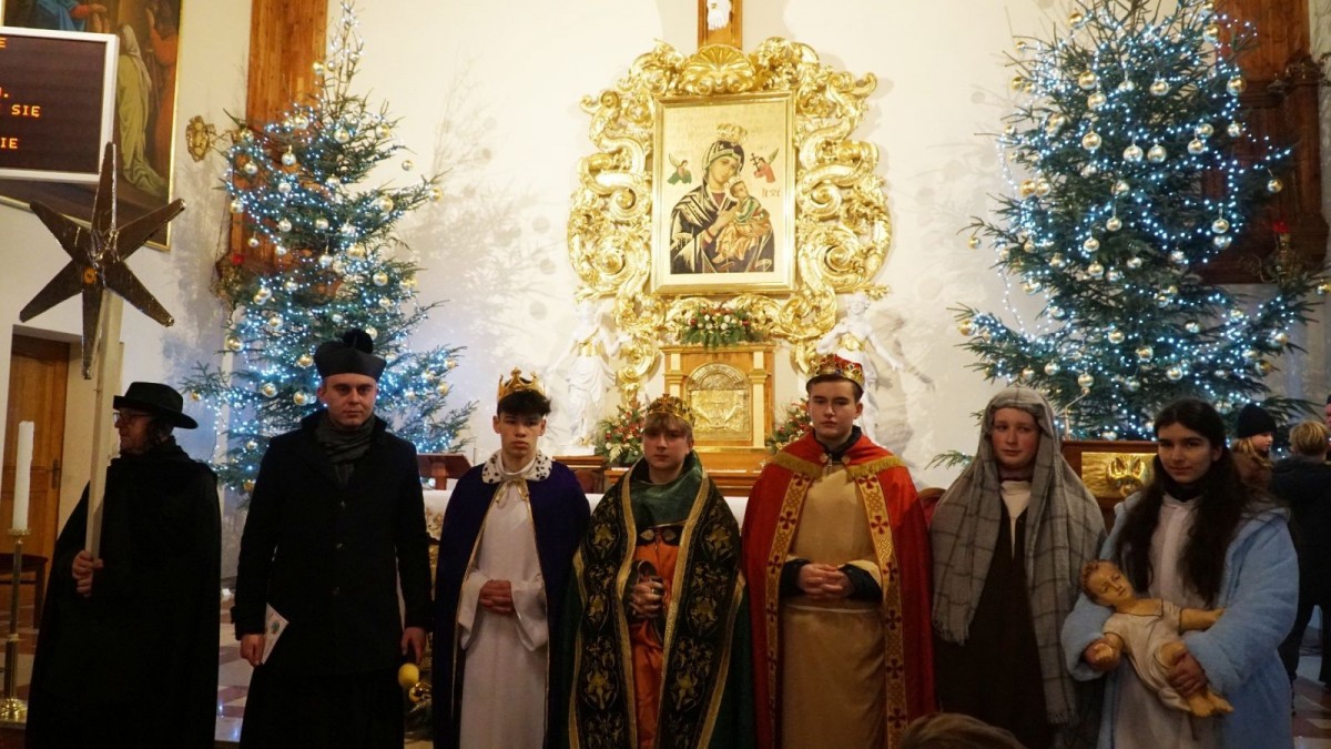 Orszak Trzech Króli przeszedł ulicami Bolesławca