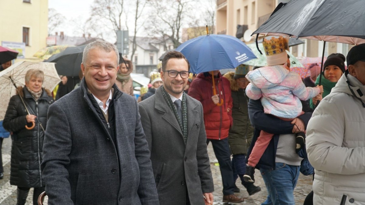 Orszak Trzech Króli przeszedł ulicami Bolesławca