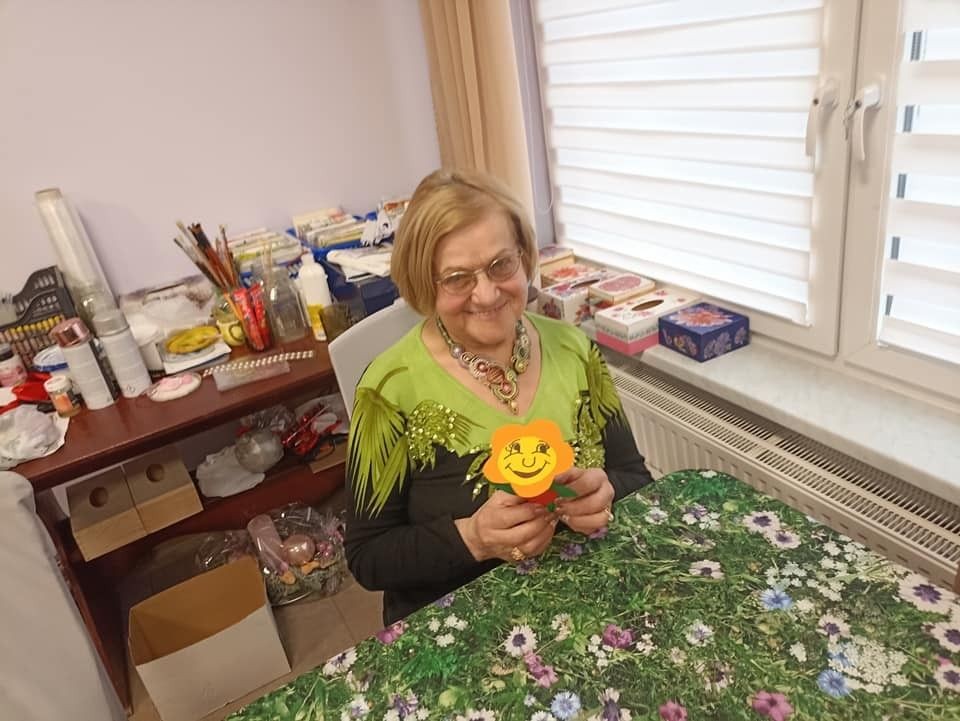 Dzieci z SP nr 1 w bolesławieckim Dziennym Domu Senior+