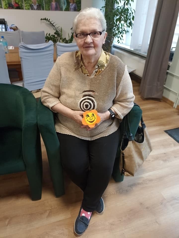 Dzieci z SP nr 1 w bolesławieckim Dziennym Domu Senior+