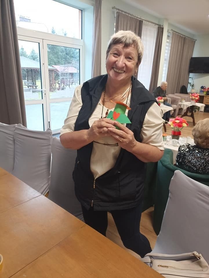 Dzieci z SP nr 1 w bolesławieckim Dziennym Domu Senior+