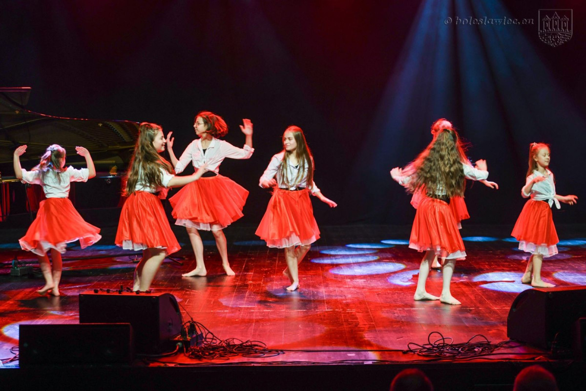 Koncert Noworoczny uczniów i nauczycieli Państwowej Szkoły Muzycznej I st. im Witolda Lutosławskiego w Bolesławcu