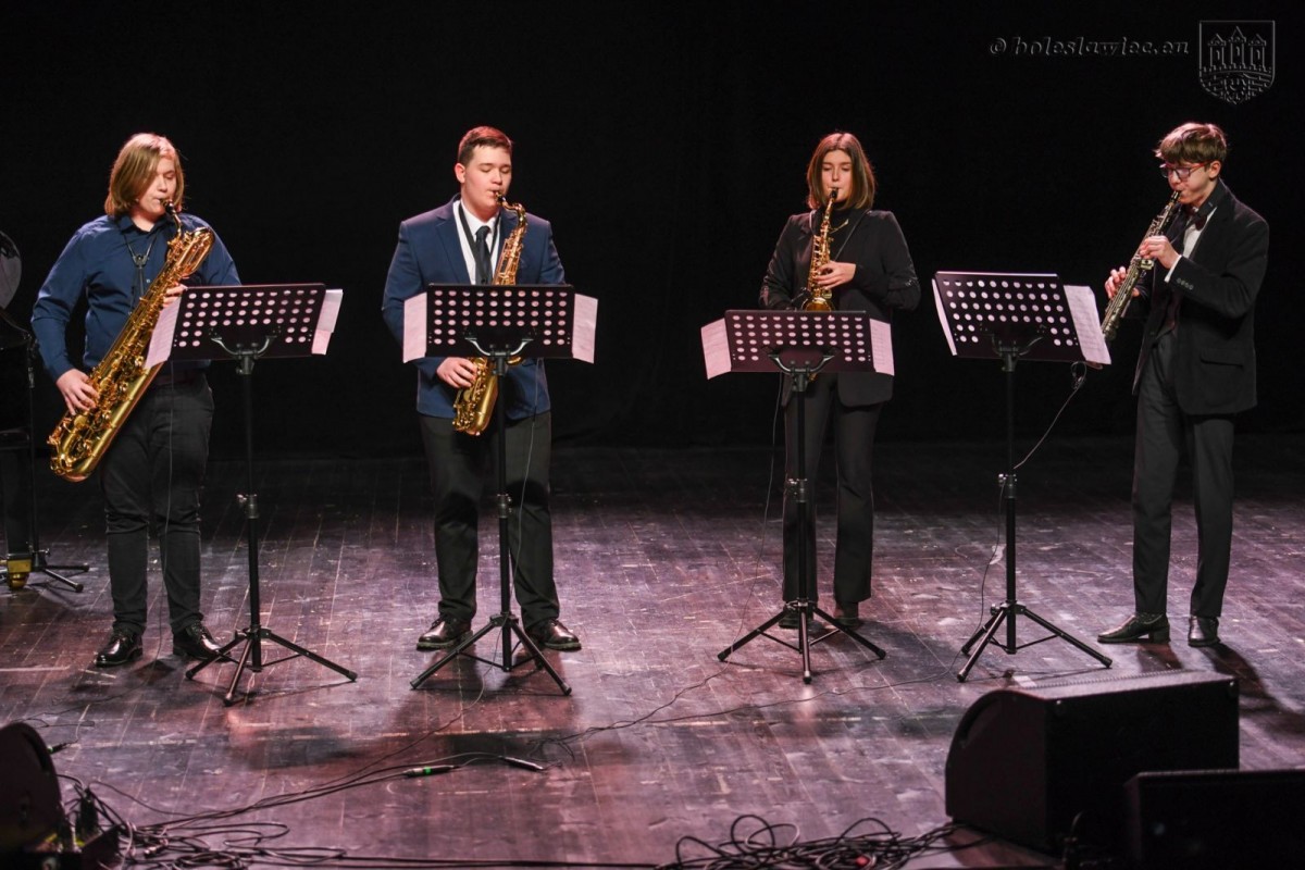 Koncert Noworoczny uczniów i nauczycieli Państwowej Szkoły Muzycznej I st. im Witolda Lutosławskiego w Bolesławcu