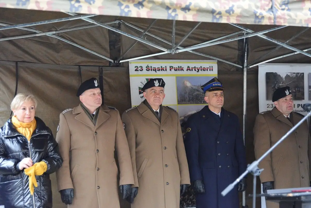 Żołnierska przysięga na bolesławieckim Rynku