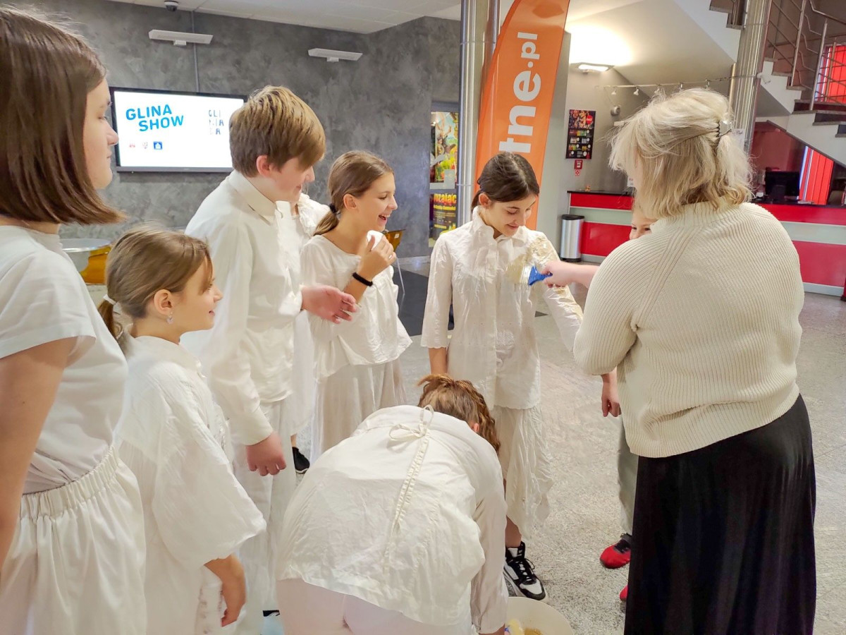 Tak powstają glinoludy