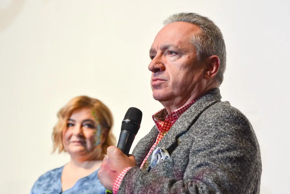 Prezentacja filmu „Glina Show: Wieża z ludzi” oraz występ Zumba Team i Porcelanowych Figurek