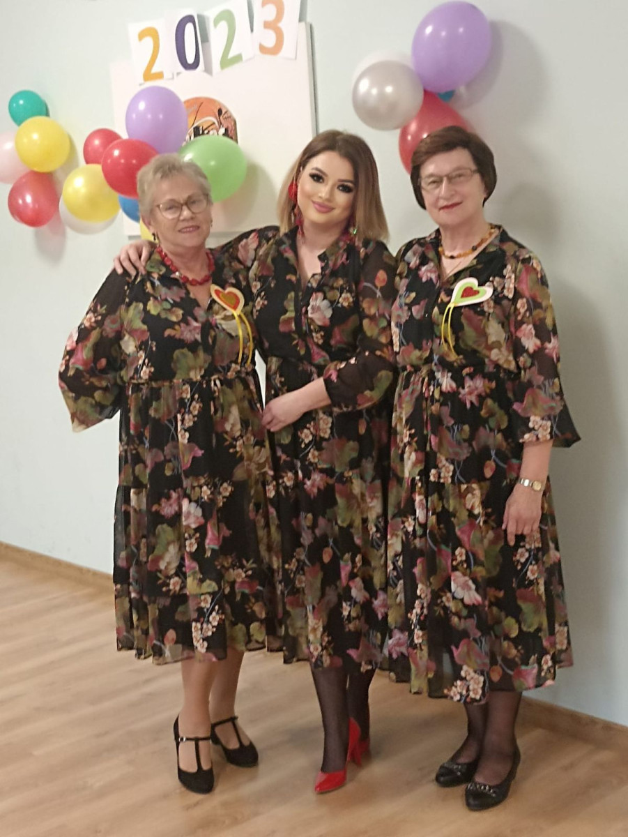 Zabawa walentynkowa w bolesławieckim Domu Dziennym Senior+