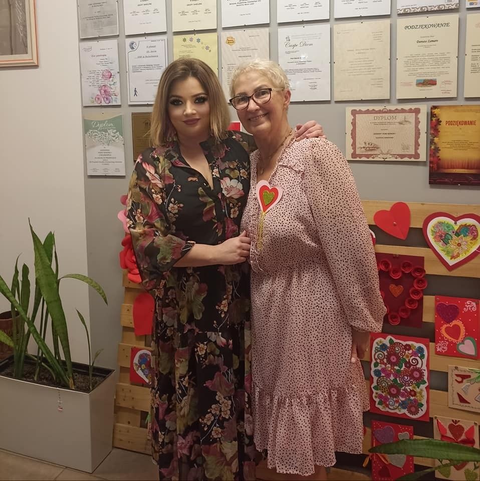 Zabawa walentynkowa w bolesławieckim Domu Dziennym Senior+