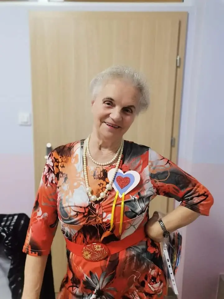 Zabawa walentynkowa w bolesławieckim Domu Dziennym Senior+