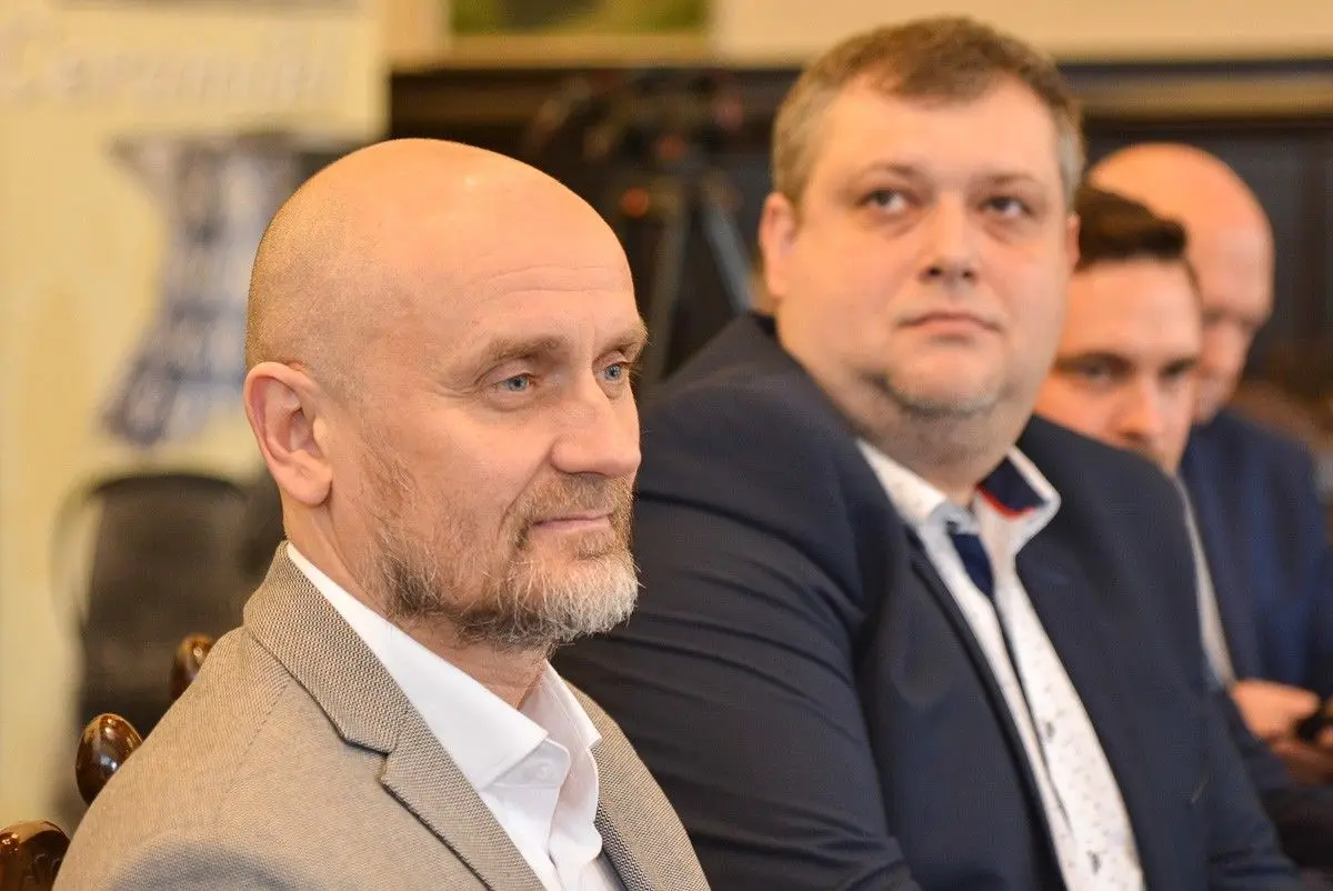 Podpisanie umowy w Sali Rajców bolesławieckiego ratusza