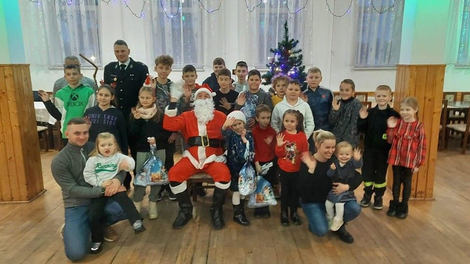 Młodzi strażacy z Nowogrodźca