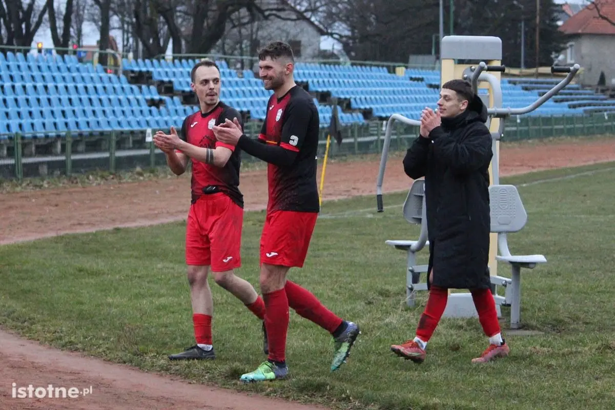 BKS udanie rozpoczął wiosenną rundę. Lider zatrzymany