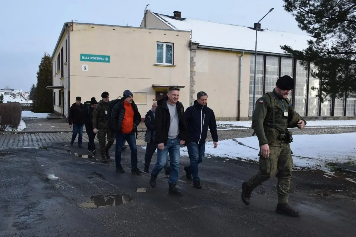 Rezerwiści rozpoczęli szkolenie w bolesławieckim pułku